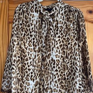 J. Crew Women's Size XS Leopard Print Tie Neck Button Up Shirt Relaxed Fit